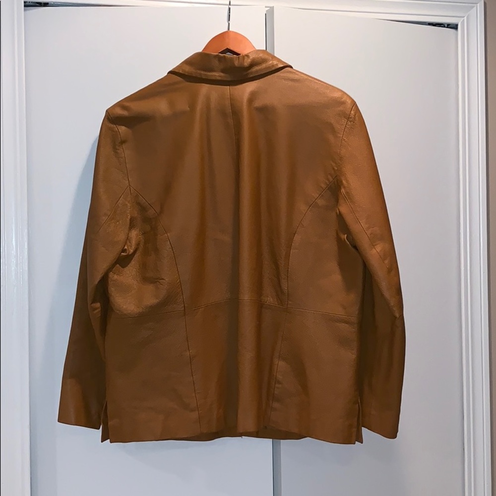 Beautiful leather jacket ! - Picture 3 of 4